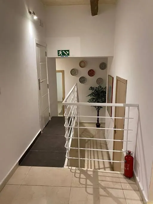 Vallettadreamsuites Groud Floor Shared Sea View Rooof Terrace 0*, Valletta